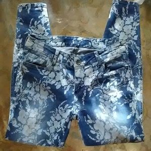 KUT FROM THE KLOTH  “Eva” skinny jean, size 6